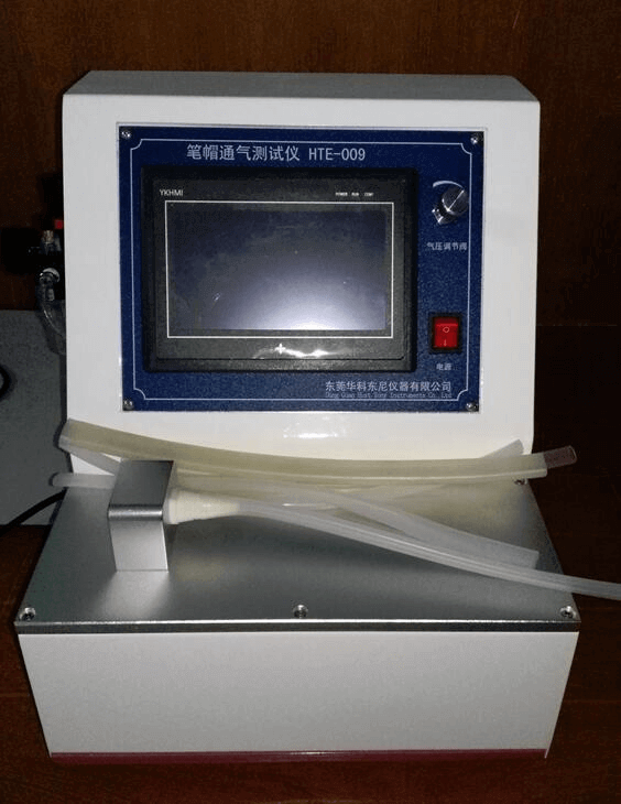 Pen Cap Ventilation Test.There is often a small round hole on the cap of the ballpoint pen, water-based pen and writing pen that we use daily,